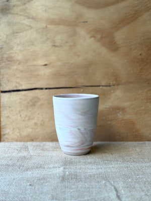 Cup in pink with mixed colours